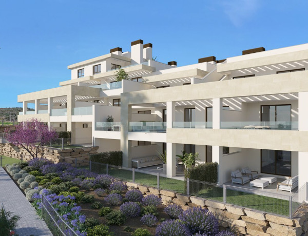 Bajo en venta en Urbanización el Rodeo, Estepona photo 1