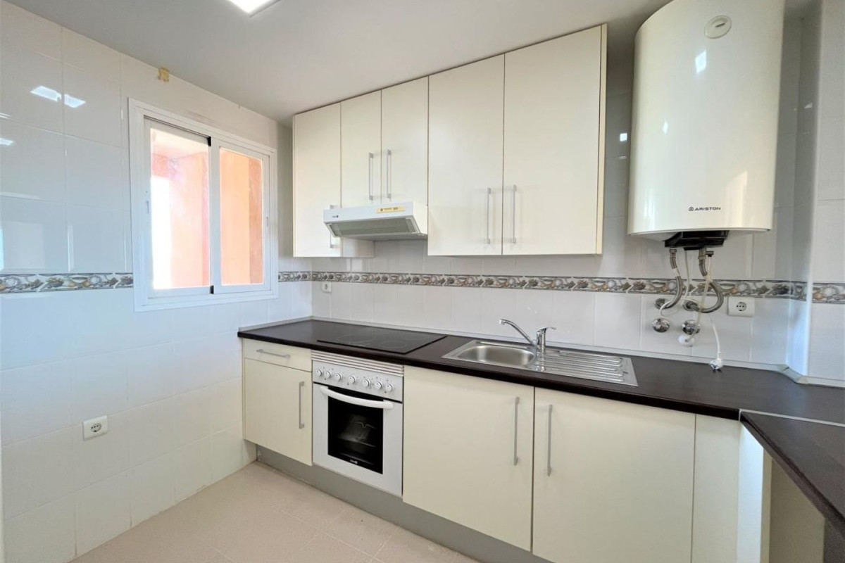 Penthouse sale in Calle Doña Julia, Casares photo 5