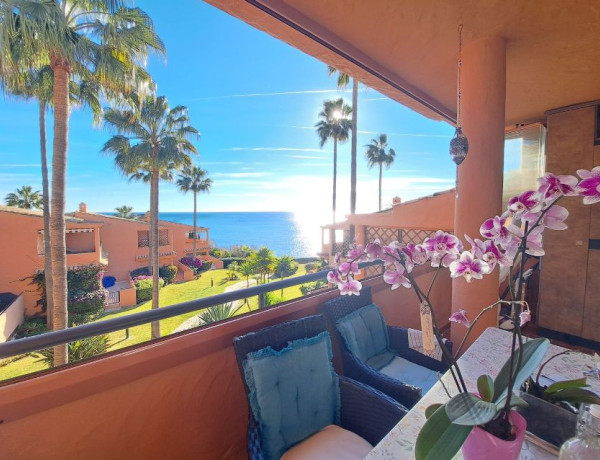 Apartment for sale in  Playa Bahía Dorada , Estepona photo 1