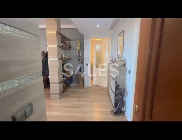 Apartment for sale in  Playa Bahía Dorada , Estepona photo 2
