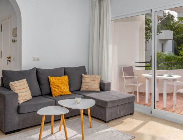 Apartment for sale in  Playa Bahía Dorada , Estepona photo 4