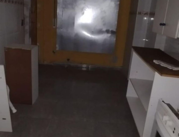 Bajo en venta en  Sant Pere , Tordera photo 4