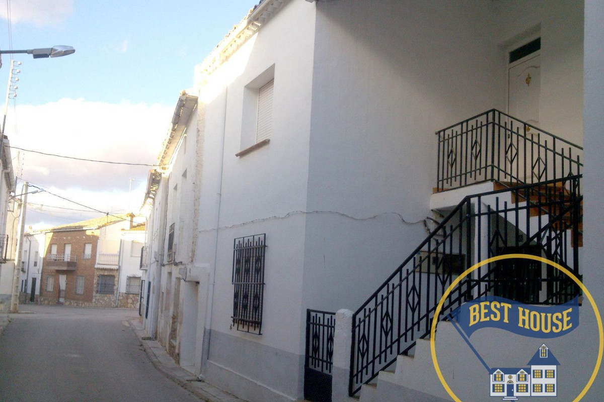 Casa o chalet independiente en venta en Cañaveras, Cañaveras
photo 1