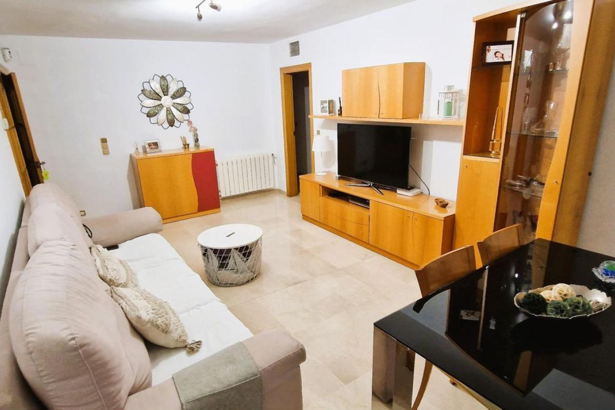 Продажа квартиры на Calle ANTONI GAUDÍ, Эсплюгес-де-Льобрегат
photo 5