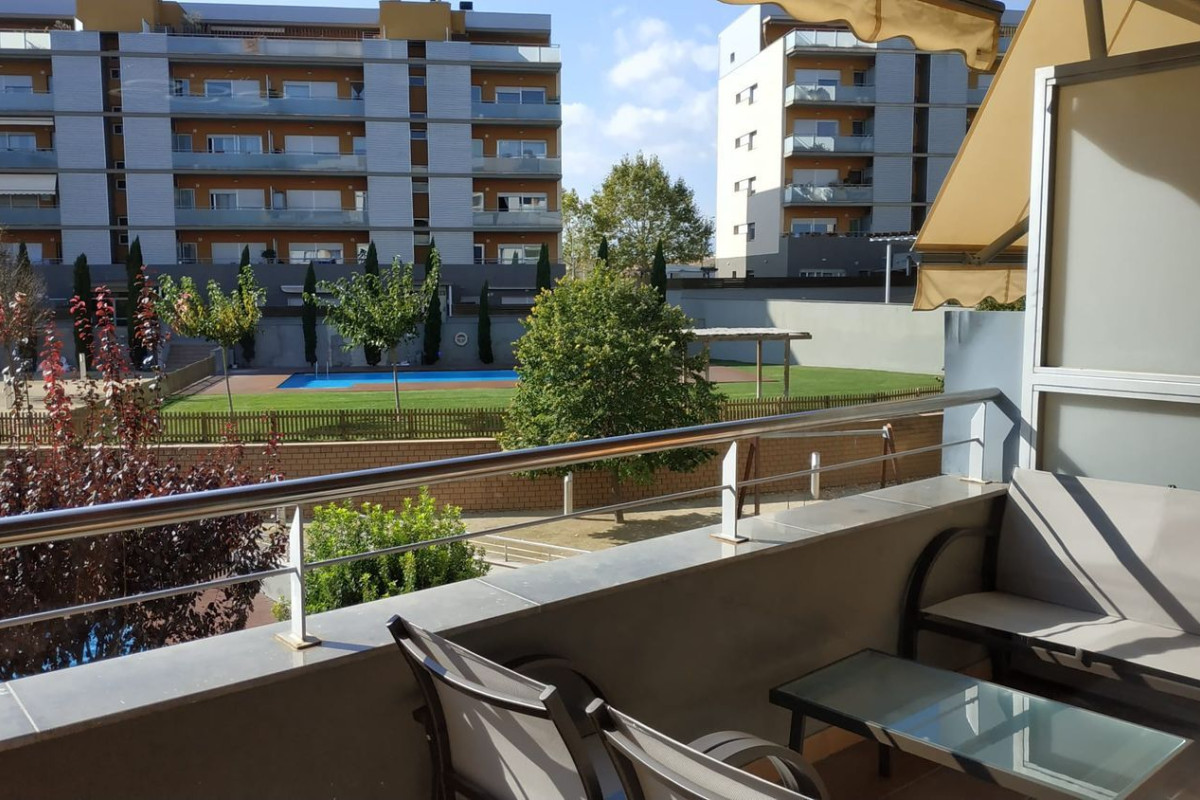 Venta de piso en Poblenou - L'Oliva Gran, Figueres
photo 4