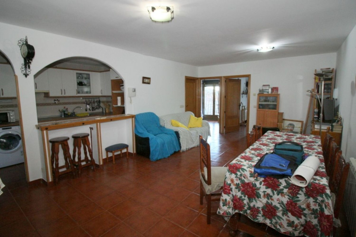 Casa o chalet independiente en venta en calle Mesones, 12, San esteban del Valle
 photo 2