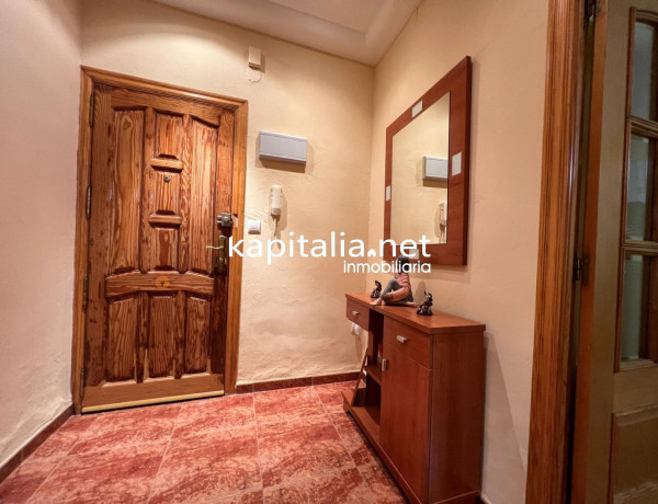 Bajo en venta en , Agullent photo 1