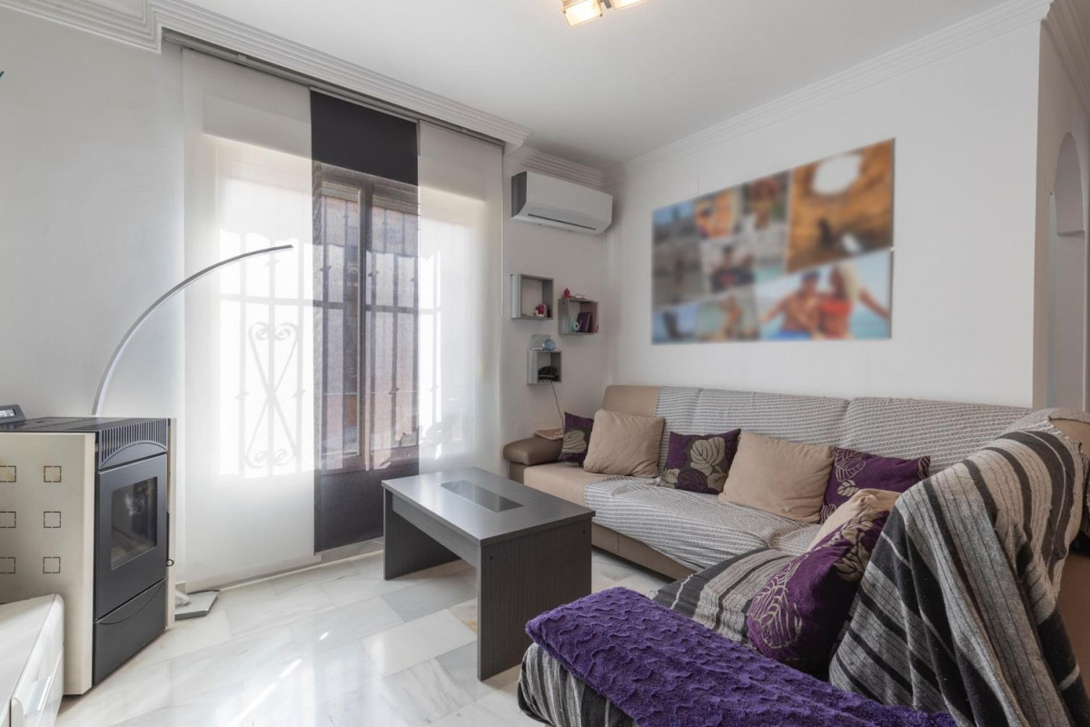 Venta de chalet adosado en Híjar , Las Gabias photo 3