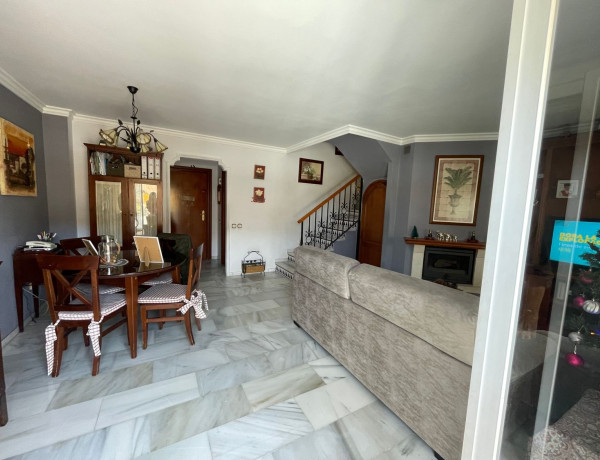 Semi-detached house for sale in  Urb. Torrecillas , Marbella photo 2