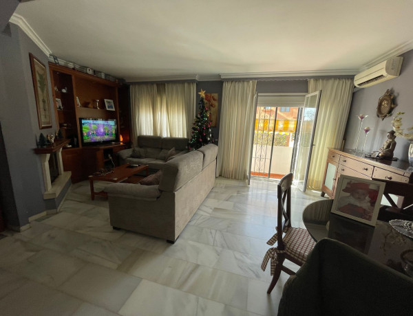 Semi-detached house for sale in  Urb. Torrecillas , Marbella photo 3