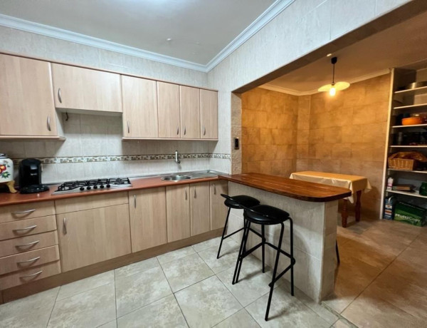 Semi-detached house for sale in  Calle Tanausú , Las Palmas de Gran Canaria photo 3