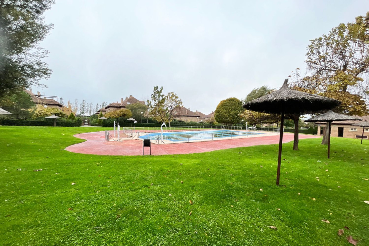Sprzedaż szeregowego domku w  Golf - El Carralero , Majadahonda photo 5