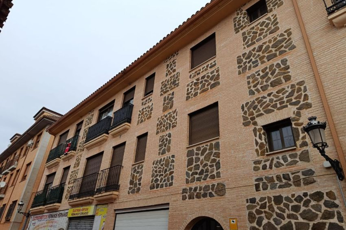Piso en venta en plaza Dos De Mayo, Jeleś
photo 1