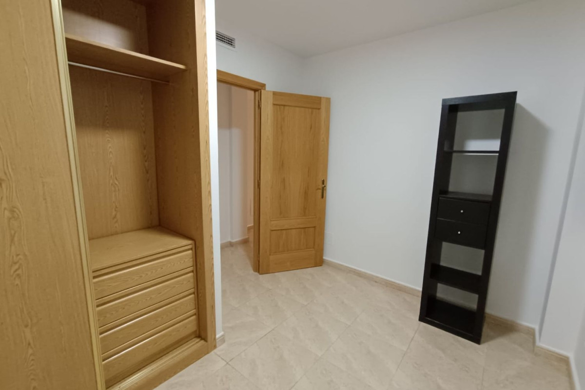 Piso en venta en plaza Dos De Mayo, Jeleś
photo 3