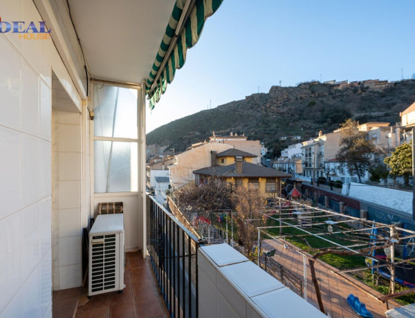 Piso en venta en , Güéjar-Sierra thumbnail 1