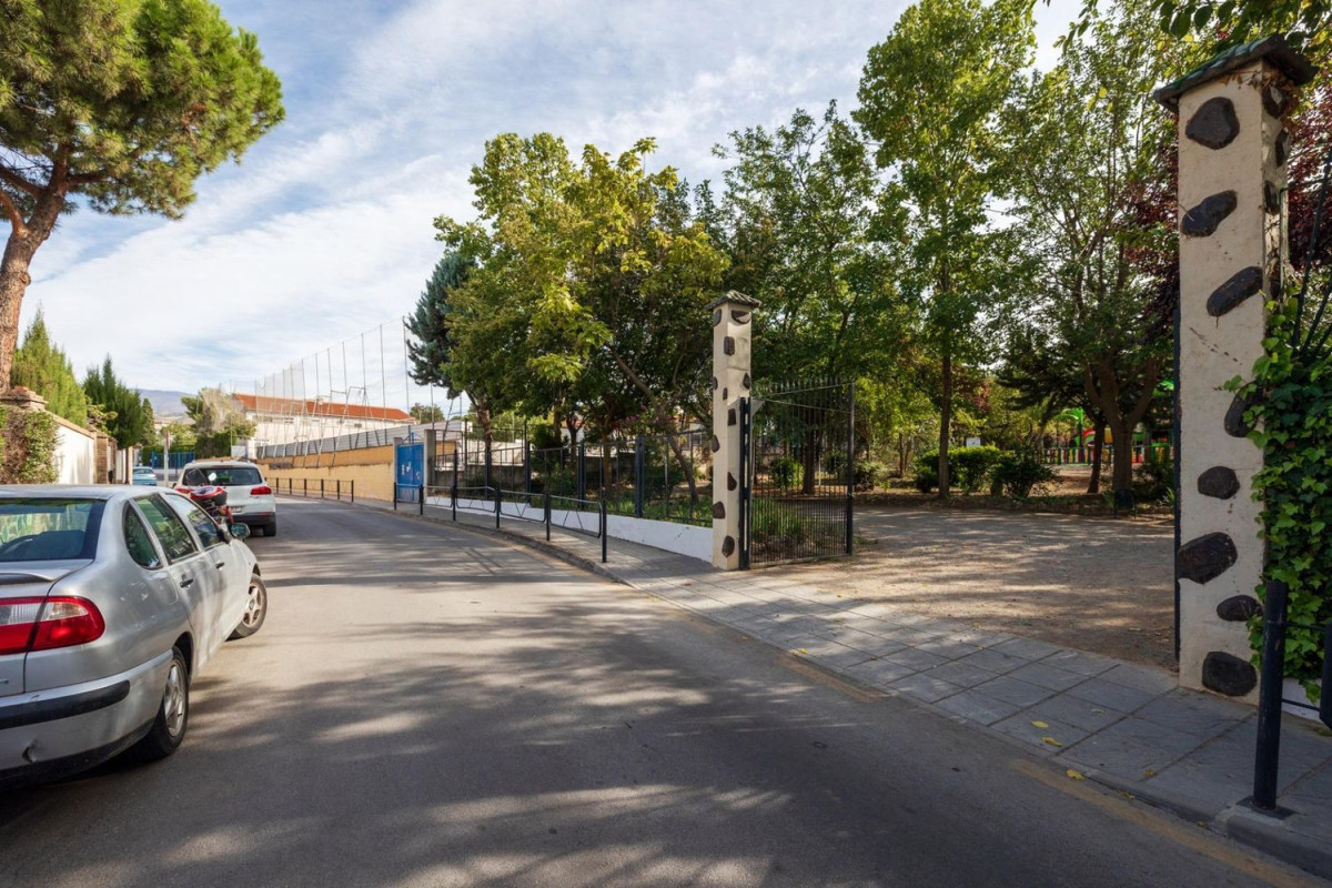 Land for sale in Ogijares, Granada photo 4