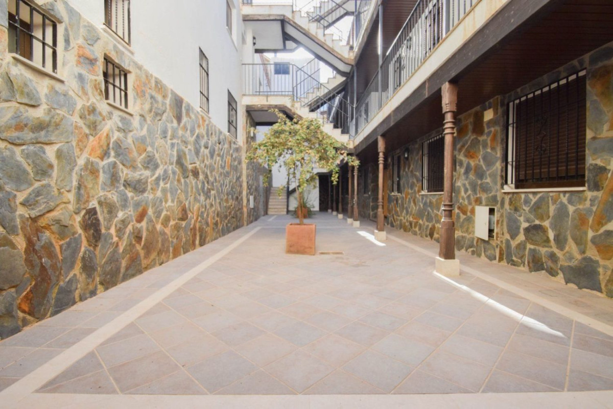 Piso en venta en calle Serpentina, Güéjar-Sierra
photo 2