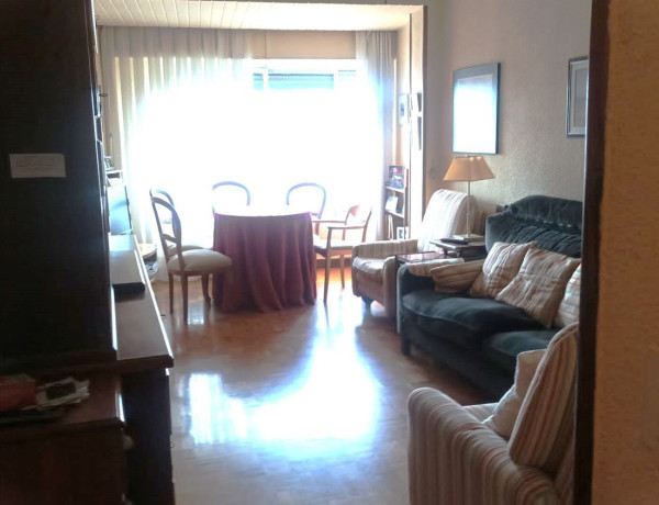 Apartment for sale in  Calle Bretón de los Herreros, 33, Logroño photo 4