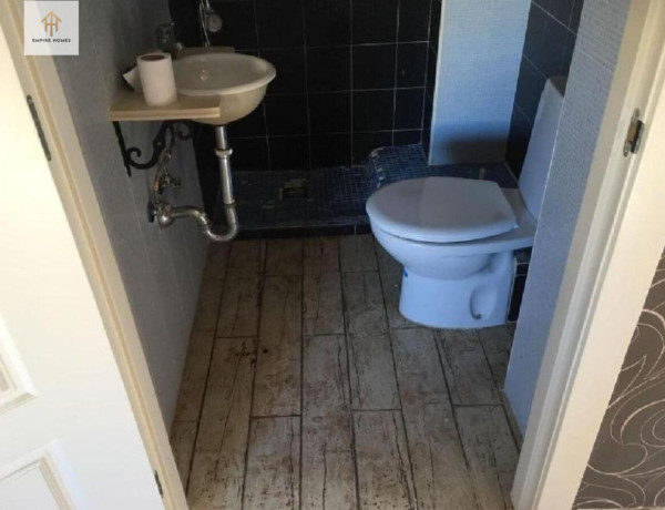 Коттедж на продажу в  Sur , Cáceres photo 3