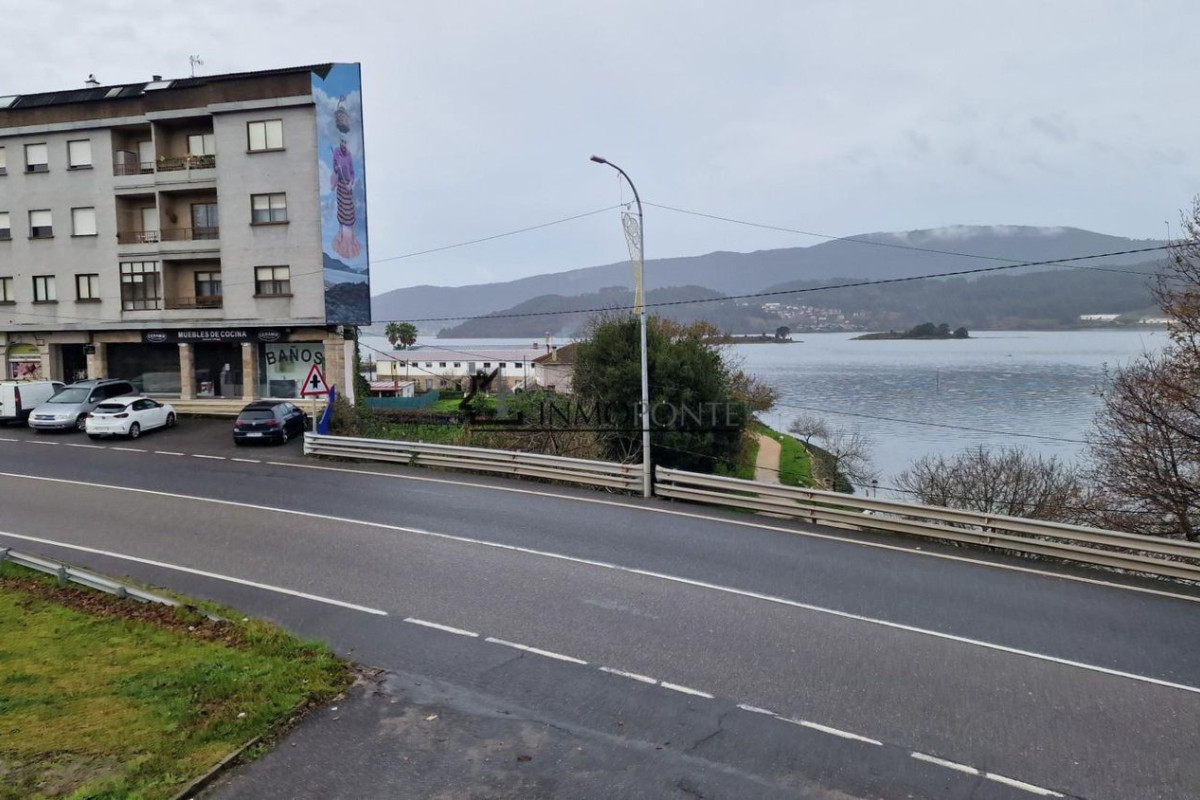 Piso en venta en avenida Castelao, Soutomaior
photo 3