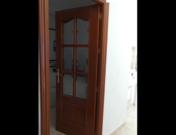 Piso en venta en , La Antilla photo 1