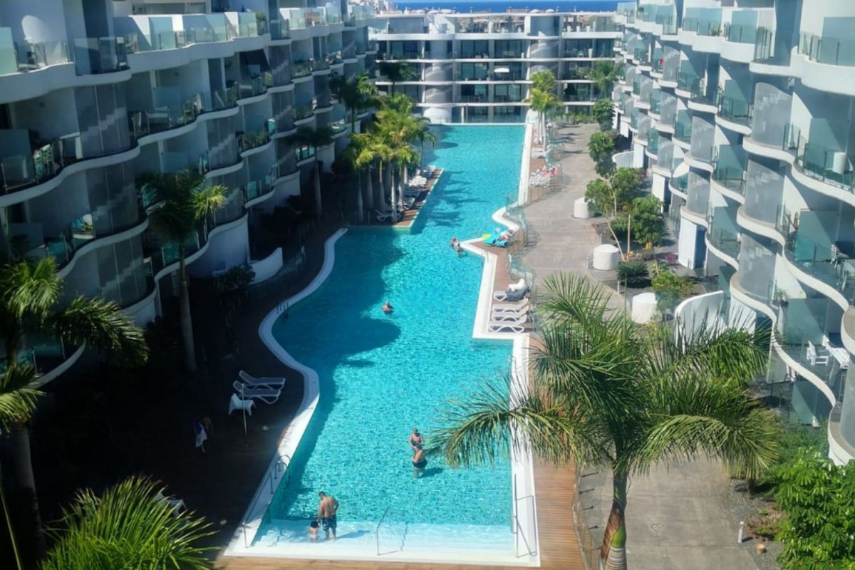 Venta de bajo en Avenida el palm-mar, 2, Arona
photo 3