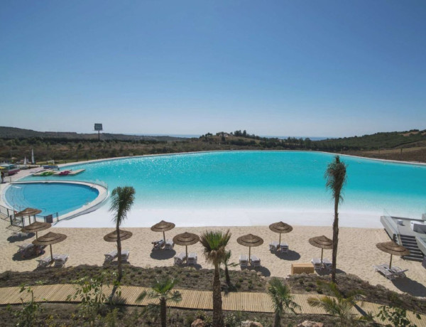 Apartment for sale in URB ALCAZABA LAGOON, Casares thumbnail 2