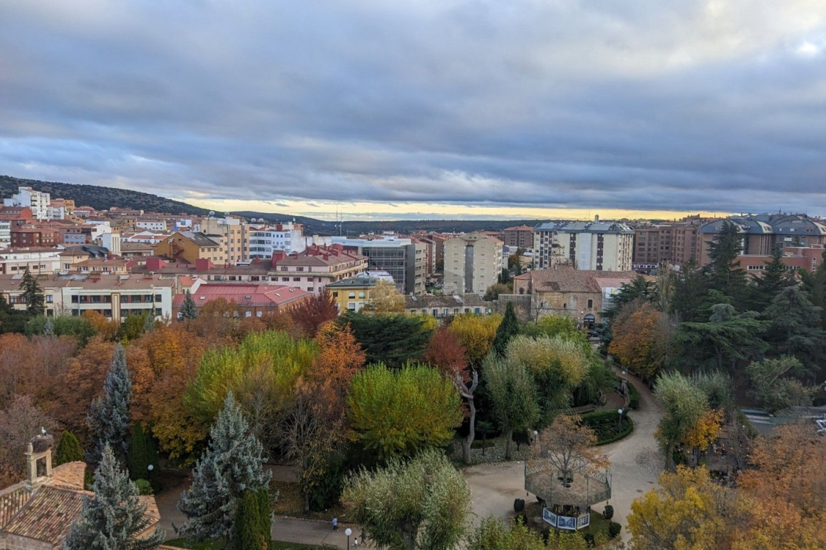 Venta de ático en Paseo el Espolón, Soria photo 4
