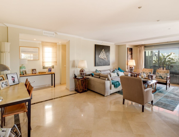 Penthouse for sale in  Isla Tortuga, Sotogrande photo 3