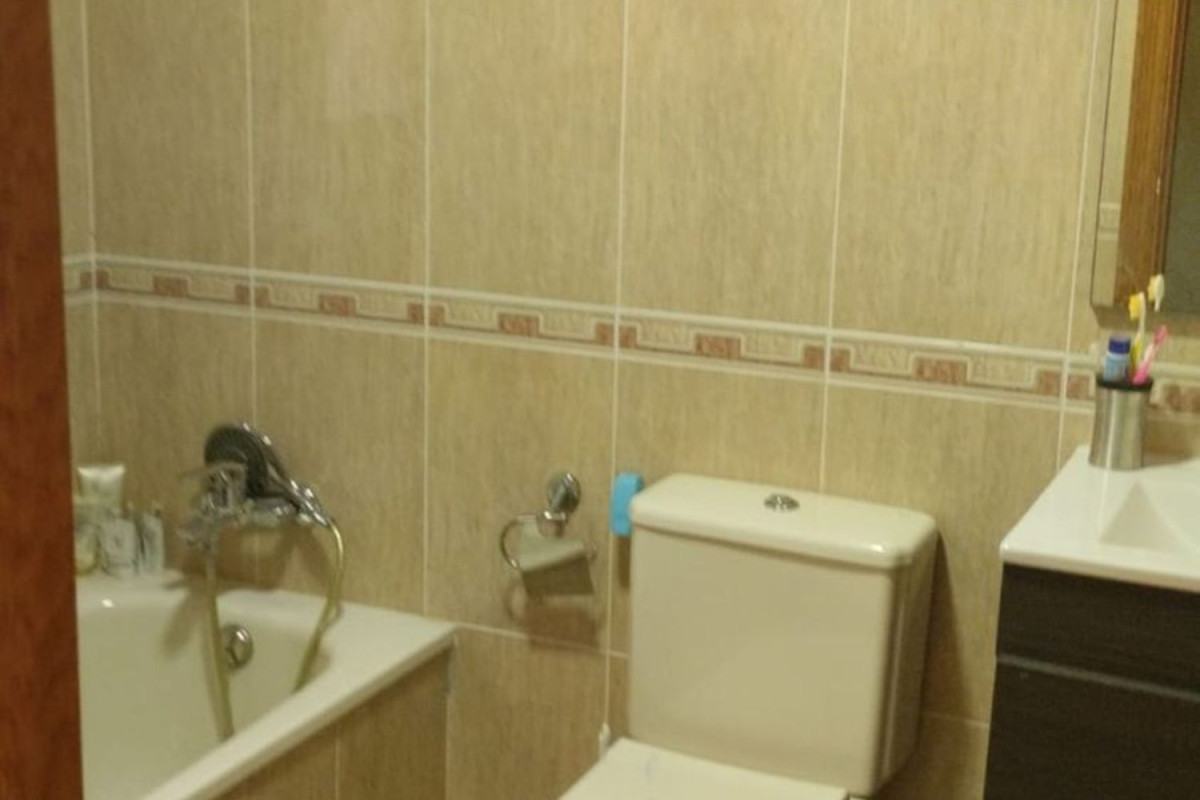 Sale of apartment in Avenida Rajolar, 26, Burjassot
photo 4