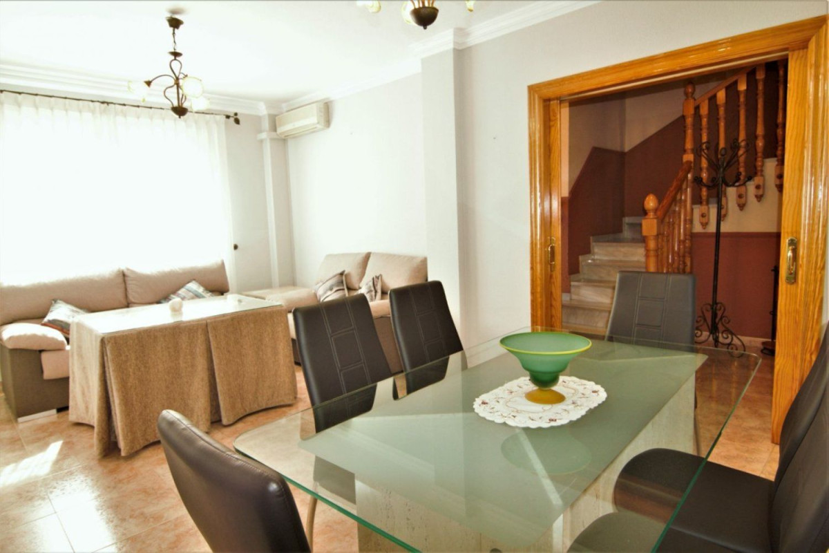 Venta de chalet adosado en , Belicena photo 3