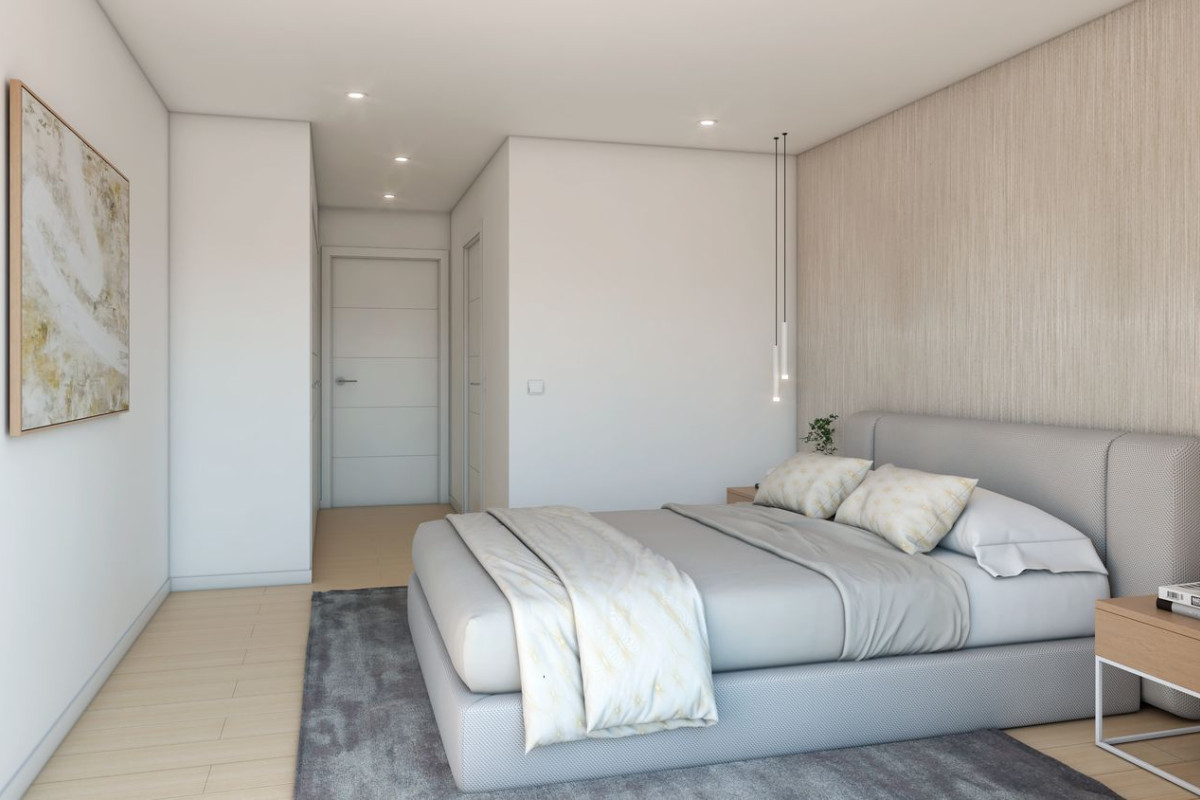 Sale of apartment in URBANIZACION ALCAZABA LAGOON, Casares
 photo 5