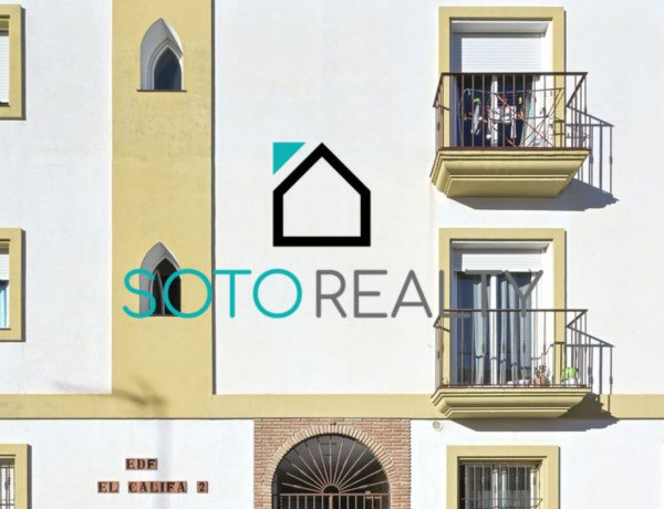 First floor for sale in Marbella, Casares photo 1