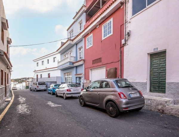Chalet independiente en venta en  Calle las Granaderas s/n, Icod de los Vinos photo 4