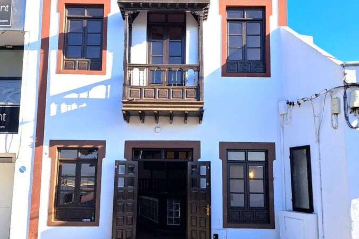 Properties for sale and rent in Spain photo 1