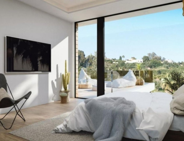 Chalet independiente en venta en  Benamara - Atalaya , Estepona photo 4