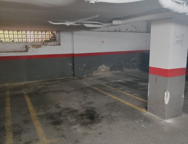 Garaje en venta en Calle Julio Burell s/n , Linares thumbnail 1