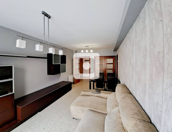 Продажа квартиры в Calle del Pintor Vancells, Terrassa photo 1