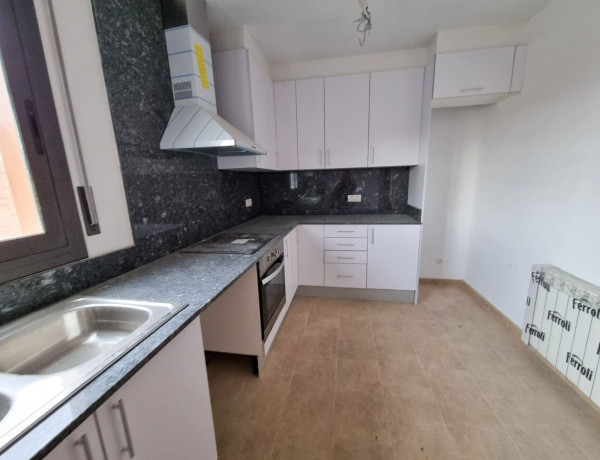 Chalet adosado en venta en , Sant Jaume Dels Domenys photo 2