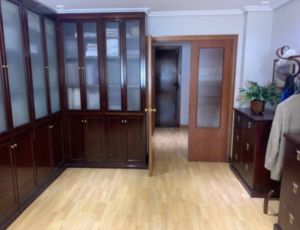 Bajo en venta en Avenida Andalucía, Cádiz thumbnail 1