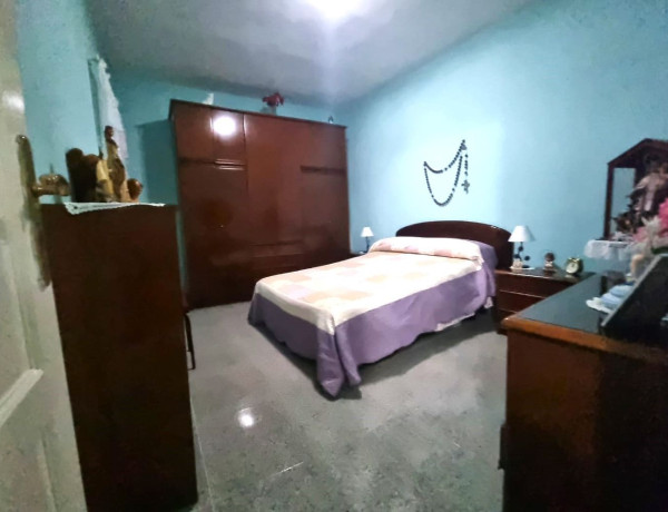 Продажа первого этажа в  Calle mariucha, Las Palmas de Gran Canaria photo 4