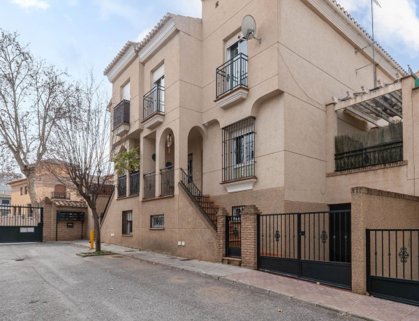 Semi-detached house for sale in Carretera Motril , Alhendin thumbnail 1