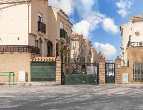 Semi-detached house for sale in Carretera Motril , Alhendin thumbnail 2
