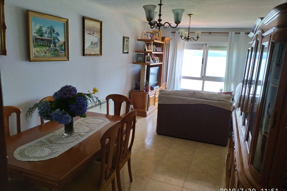 Piso en venta en calle Rinlo s/n, Rianxo
photo 1