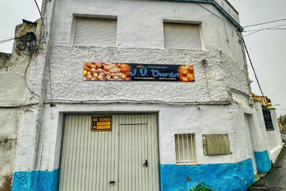 Propiedades en venta y alquiler en España photo 2