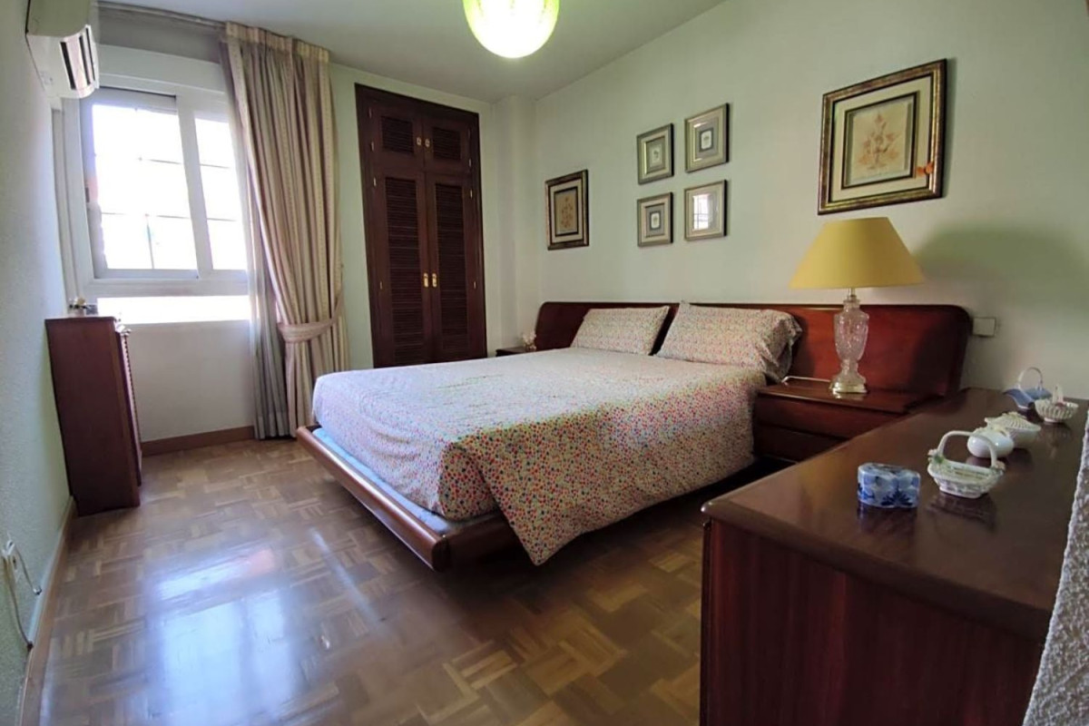 Venta de piso en Calle Ciempozuelos, Getafe
photo 2