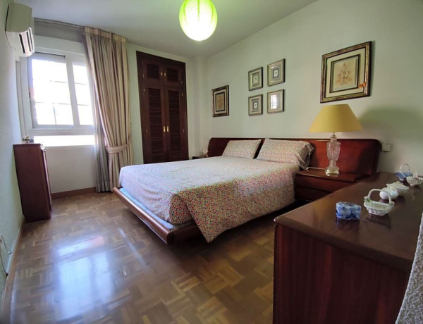 Piso en venta en Calle Ciempozuelos, Getafe thumbnail 1