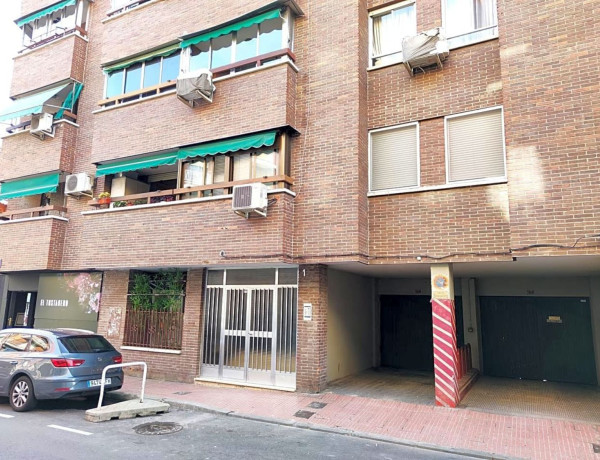 Piso en venta en  Calle Ciempozuelos, Getafe photo 4