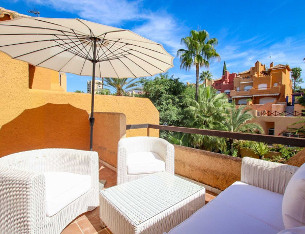 Chalet adosado en venta en  Nueva Andalucía , Marbella photo 4