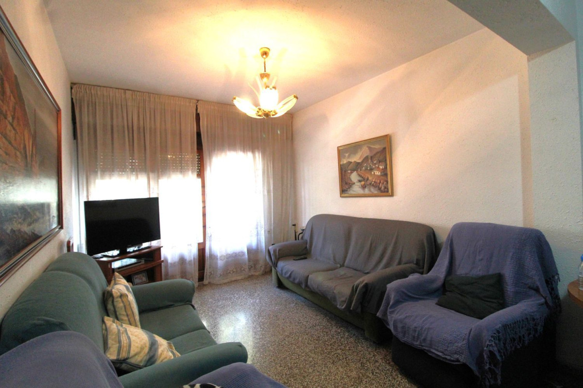 Sale of apartment in Concordia Zone, Burjassot
photo 4